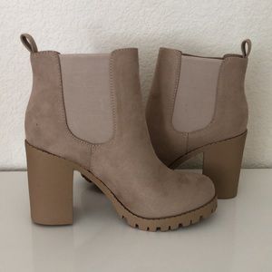 Soda - Heeled Boots - Size 8.5 ✨NEVER WORN✨